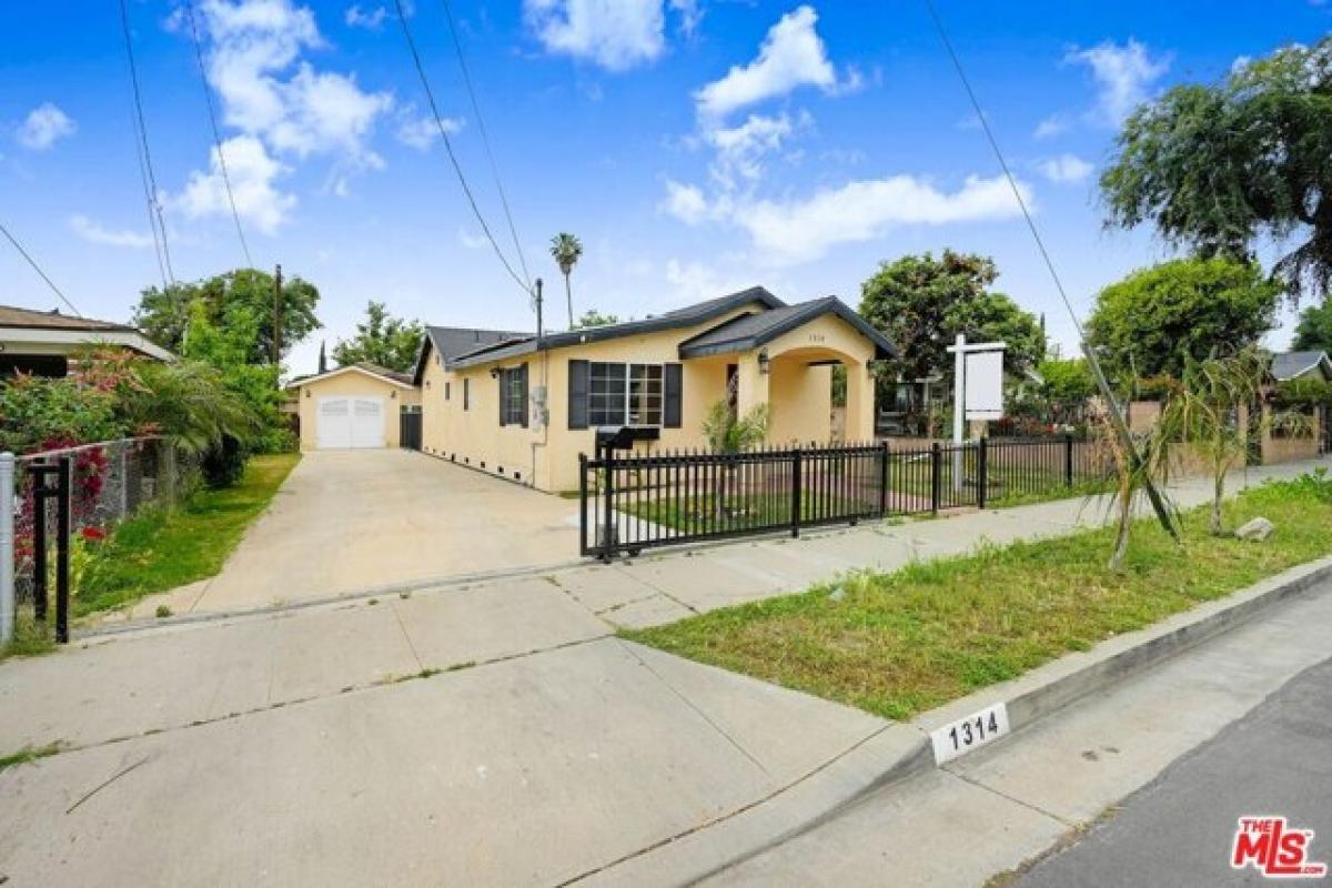 Picture of Home For Rent in San Fernando, California, United States