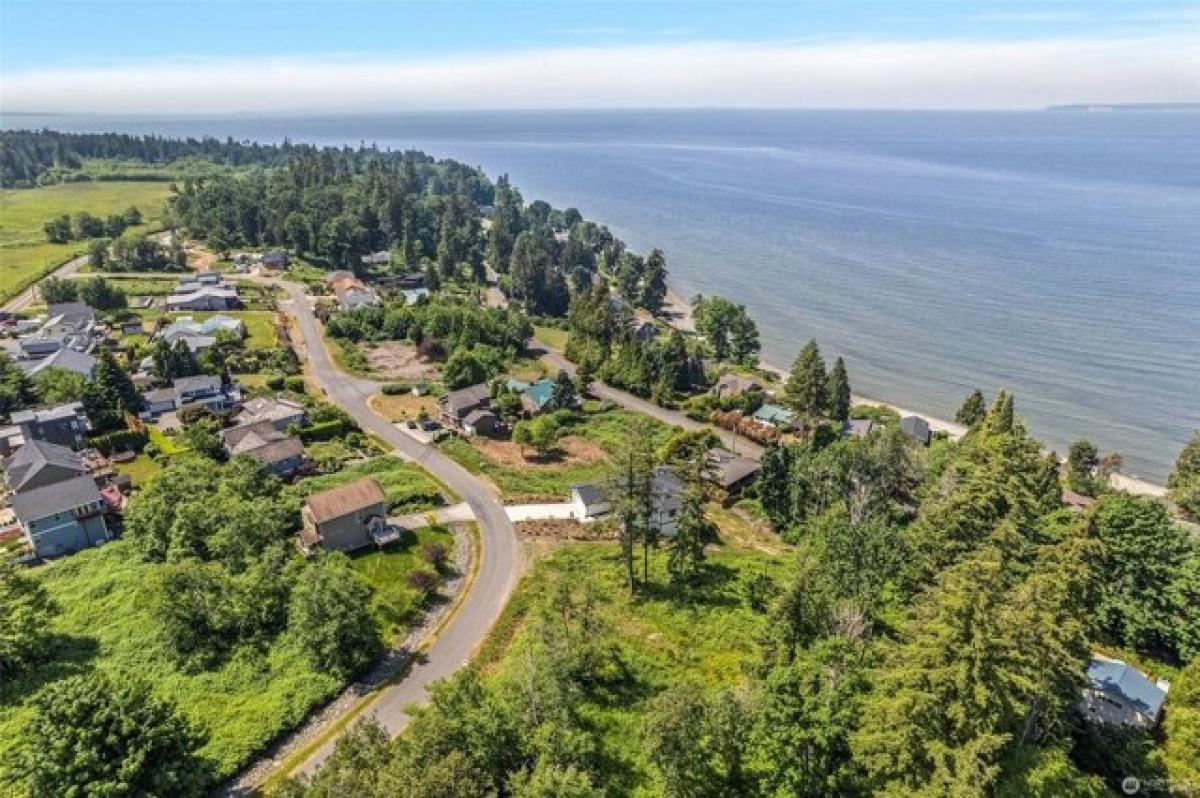 Picture of Residential Land For Sale in Blaine, Washington, United States