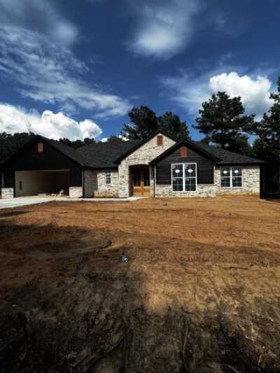 Home For Sale in Lindale, Texas