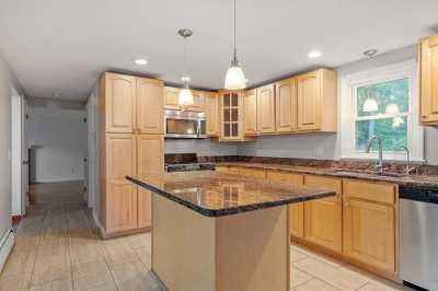 Home For Sale in Pelham, New Hampshire