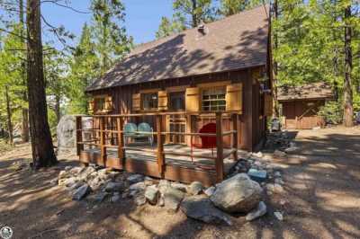 Home For Sale in Pinecrest, California