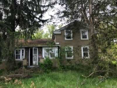 Home For Sale in Romulus, Michigan
