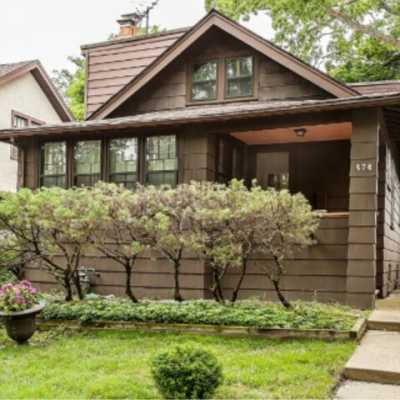 Home For Sale in Winnetka, Illinois