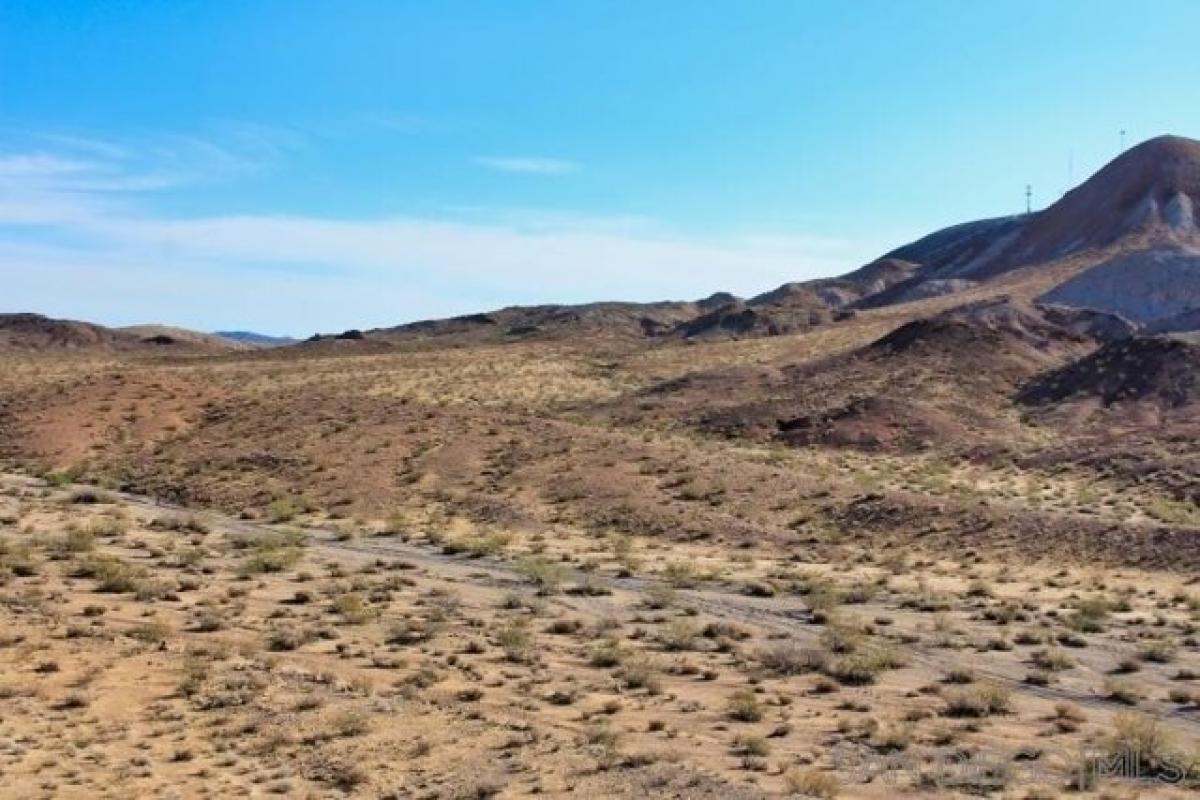 Picture of Residential Land For Sale in Daggett, California, United States