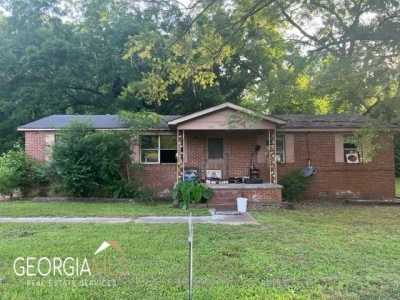 Home For Sale in Barnesville, Georgia