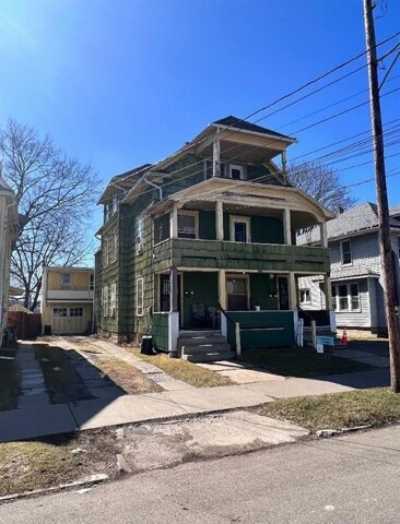 Home For Sale in Endicott, New York