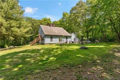 Home For Sale in North Stonington, Connecticut