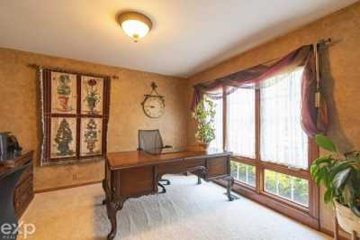 Home For Sale in Troy, Michigan