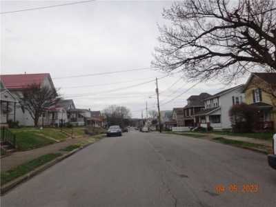 Home For Sale in Ellwood City, Pennsylvania