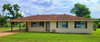 Home For Sale in Boyce, Louisiana