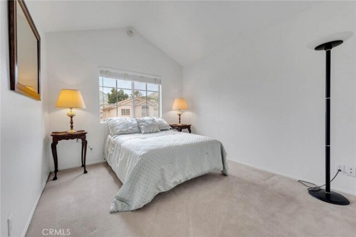 Picture of Home For Sale in Sylmar, California, United States