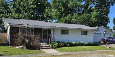 Home For Sale in Harrisburg, Illinois