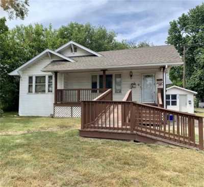 Home For Sale in East Alton, Illinois