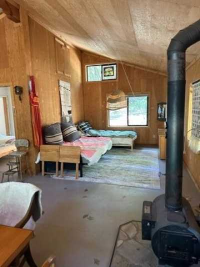 Home For Sale in Salyer, California