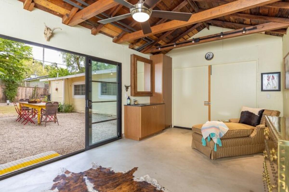 Picture of Home For Sale in Ojai, California, United States