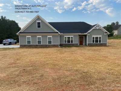 Home For Sale in Troutman, North Carolina