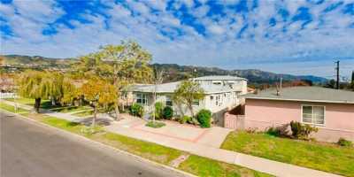 Home For Sale in Burbank, California