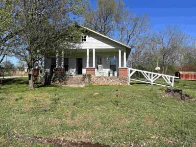 Home For Sale in Spruce Pine, Alabama