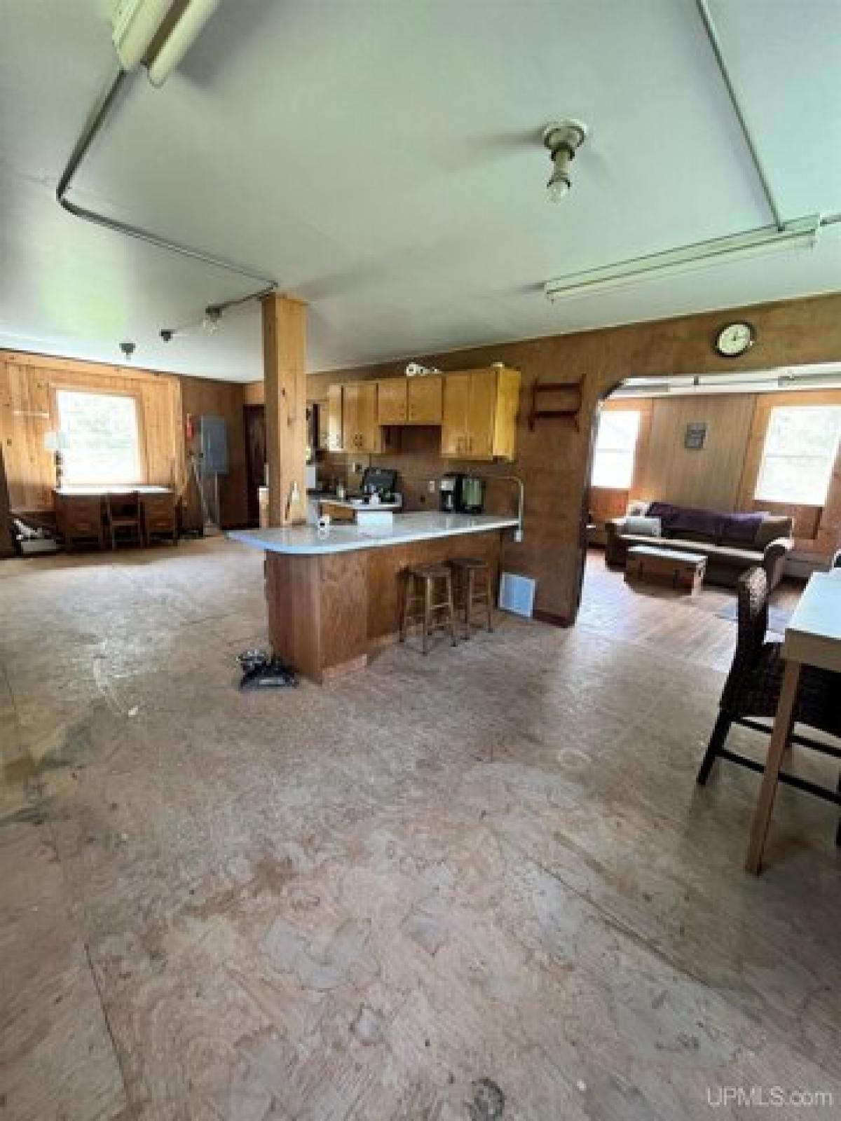 Picture of Home For Sale in Champion, Michigan, United States