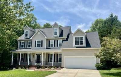 Home For Sale in Summerfield, North Carolina