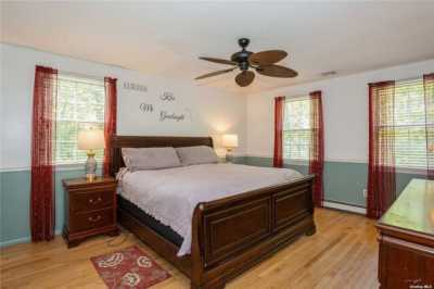 Home For Sale in Brookhaven, New York