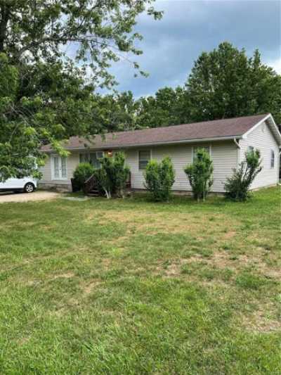 Home For Sale in Sullivan, Missouri