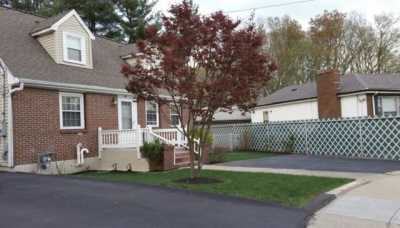 Home For Sale in West Roxbury, Massachusetts