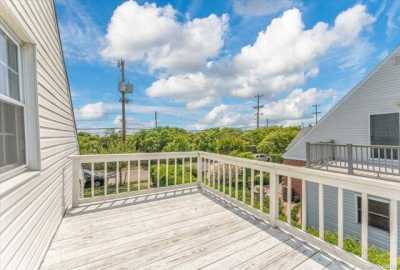 Home For Sale in Atlantic Beach, New York