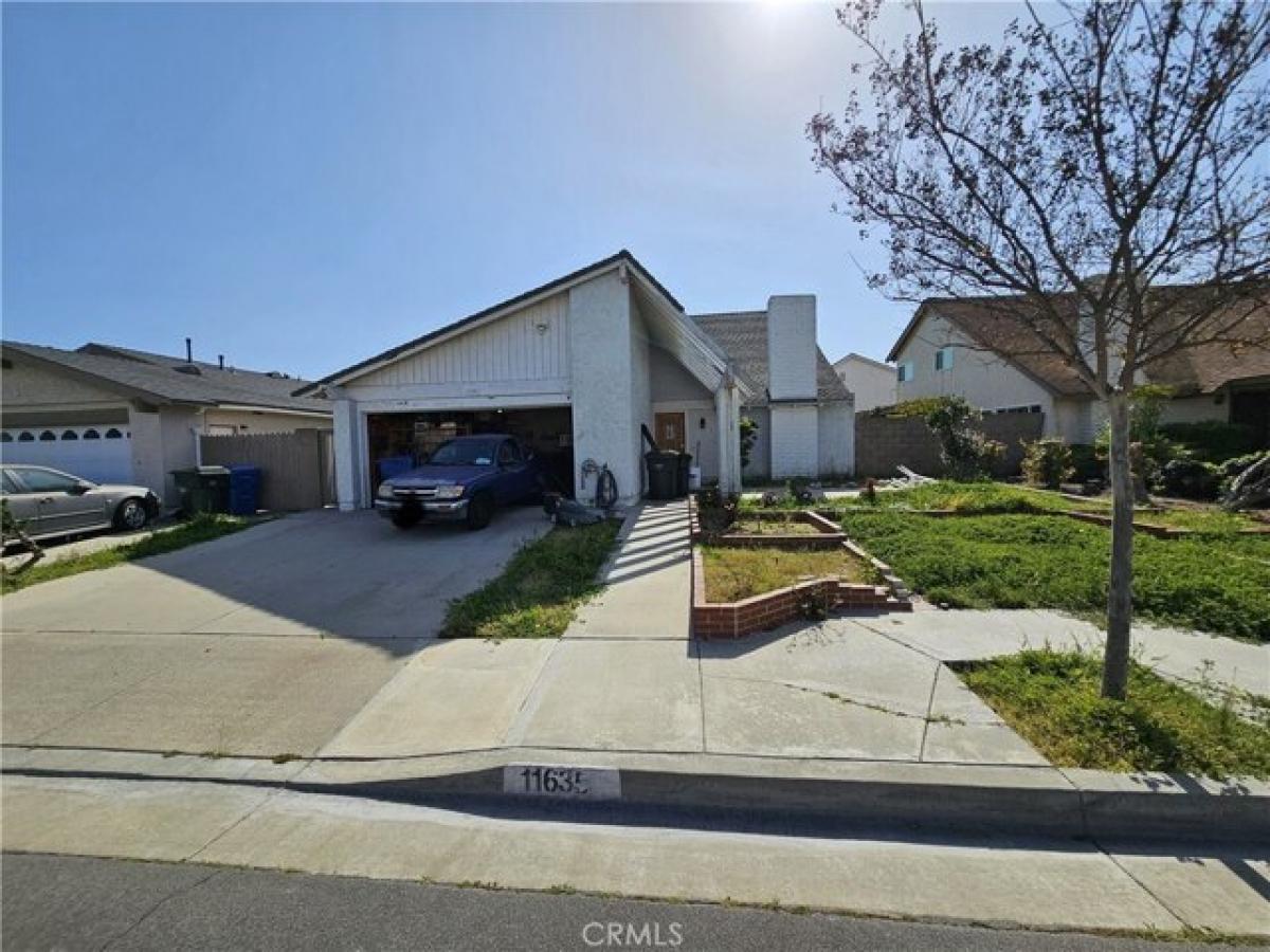 Picture of Home For Sale in Cypress, California, United States