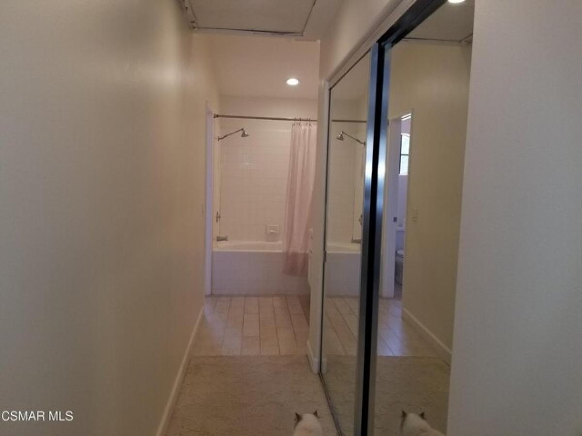 Picture of Home For Rent in Oak Park, California, United States