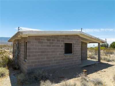 Home For Sale in Lucerne Valley, California