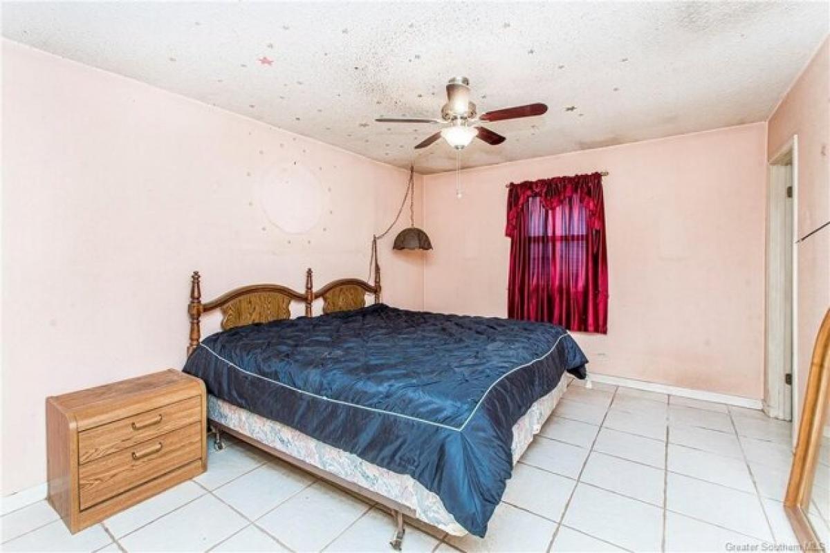 Picture of Home For Sale in Marrero, Louisiana, United States