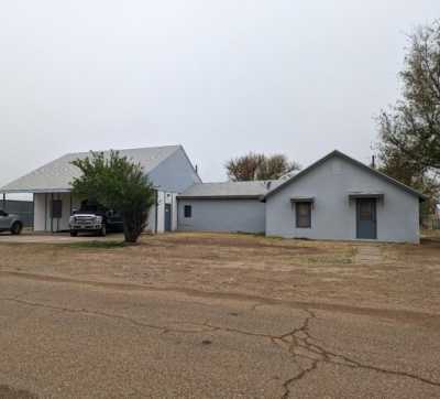 Home For Sale in Tyrone, Oklahoma
