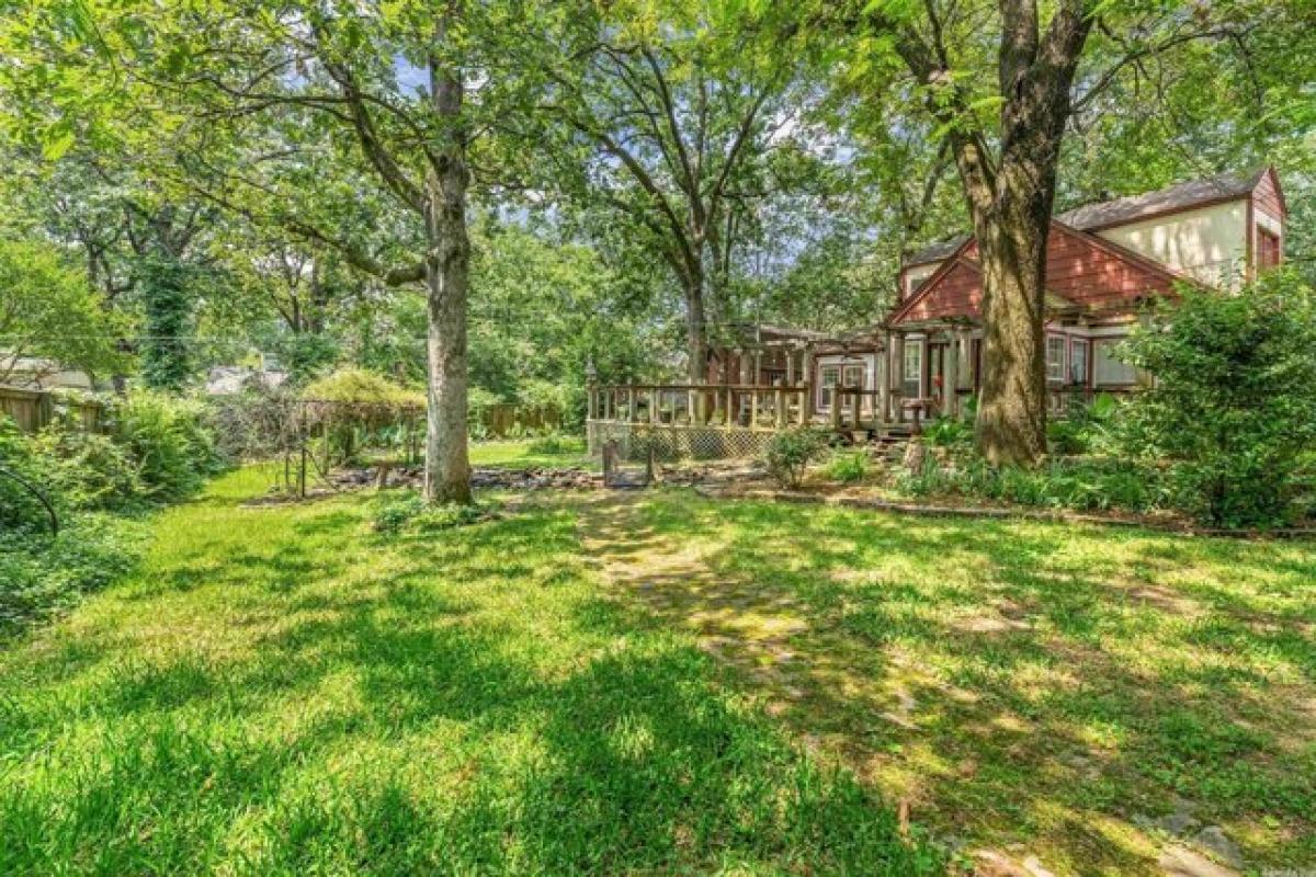 Picture of Home For Sale in North Little Rock, Arkansas, United States