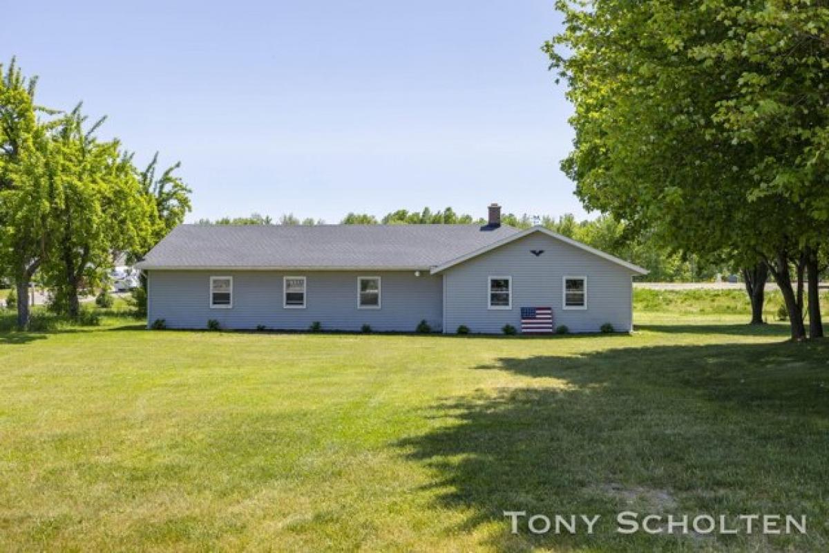 Picture of Home For Sale in Hudsonville, Michigan, United States