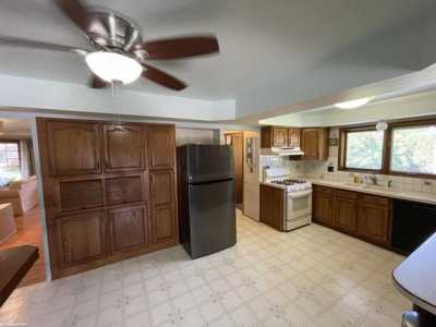 Home For Sale in Sterling Heights, Michigan