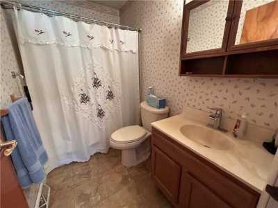 Home For Sale in Warrendale, Pennsylvania