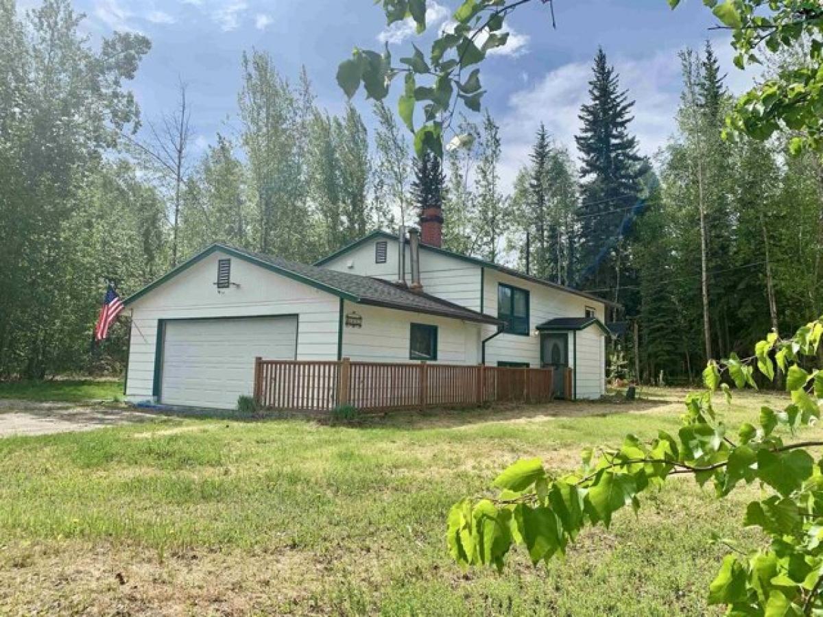 Picture of Home For Sale in North Pole, Alaska, United States