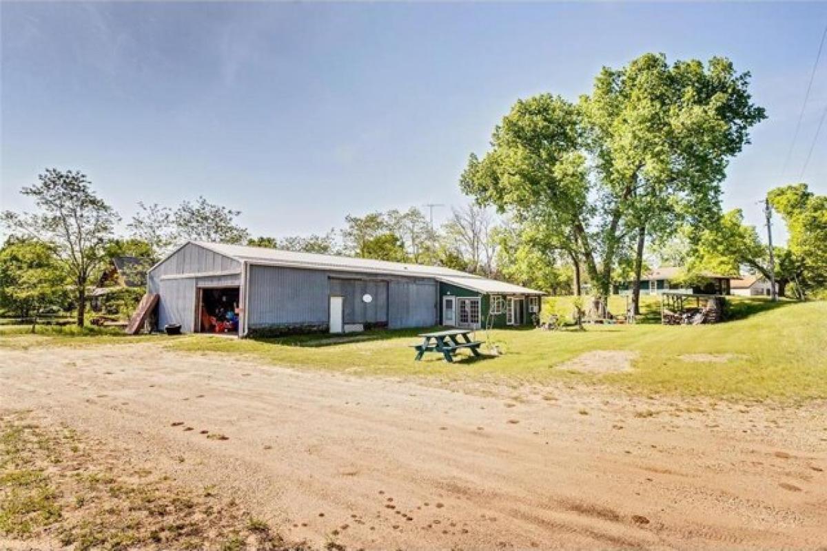Picture of Home For Sale in Pepin, Wisconsin, United States
