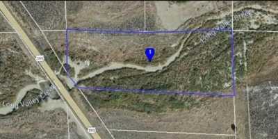Residential Land For Sale in Doyle, California