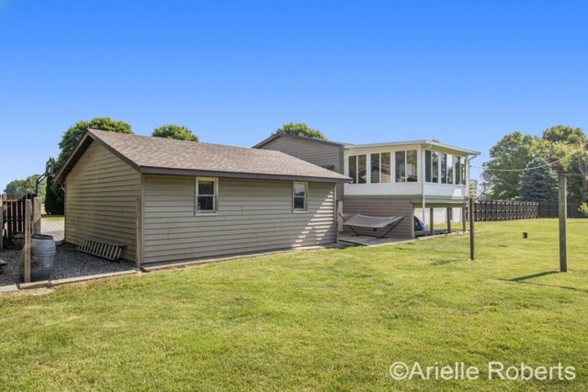 Picture of Home For Sale in Ionia, Michigan, United States