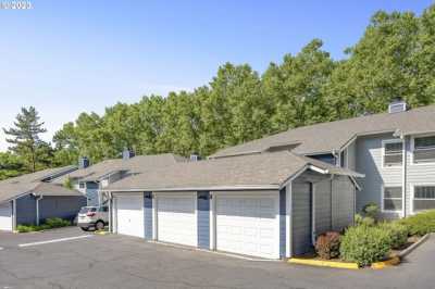 Home For Sale in Tualatin, Oregon