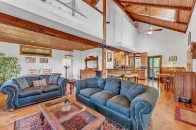 Home For Sale in Applegate, California