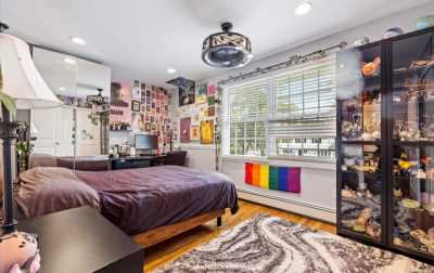 Home For Sale in Kings Park, New York