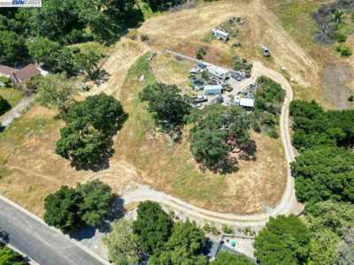 Residential Land For Sale in Pleasanton, California