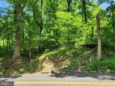 Residential Land For Sale in Markham, Virginia