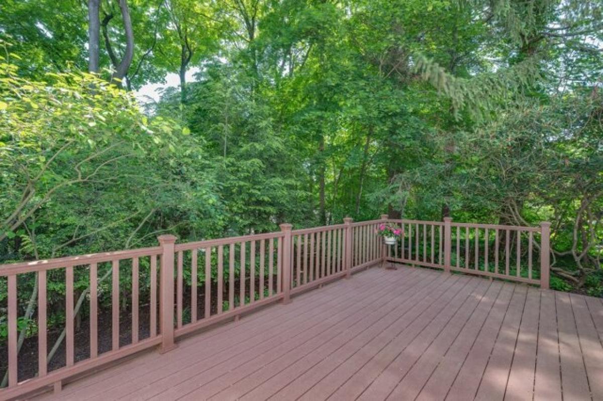Picture of Home For Sale in Briarcliff Manor, New York, United States