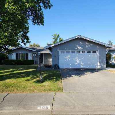 Home For Rent in Vacaville, California