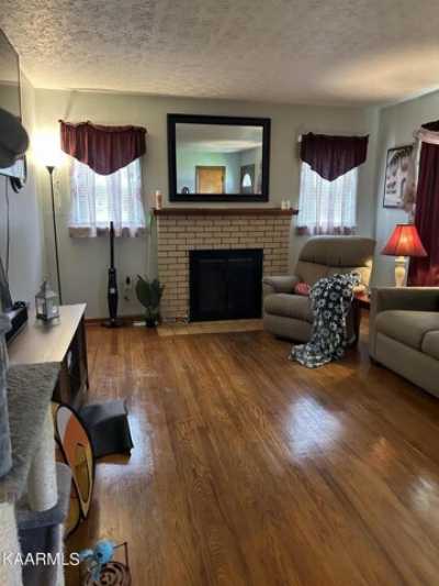 Home For Sale in Middlesboro, Kentucky