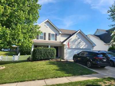 Home For Sale in Maryland Heights, Missouri